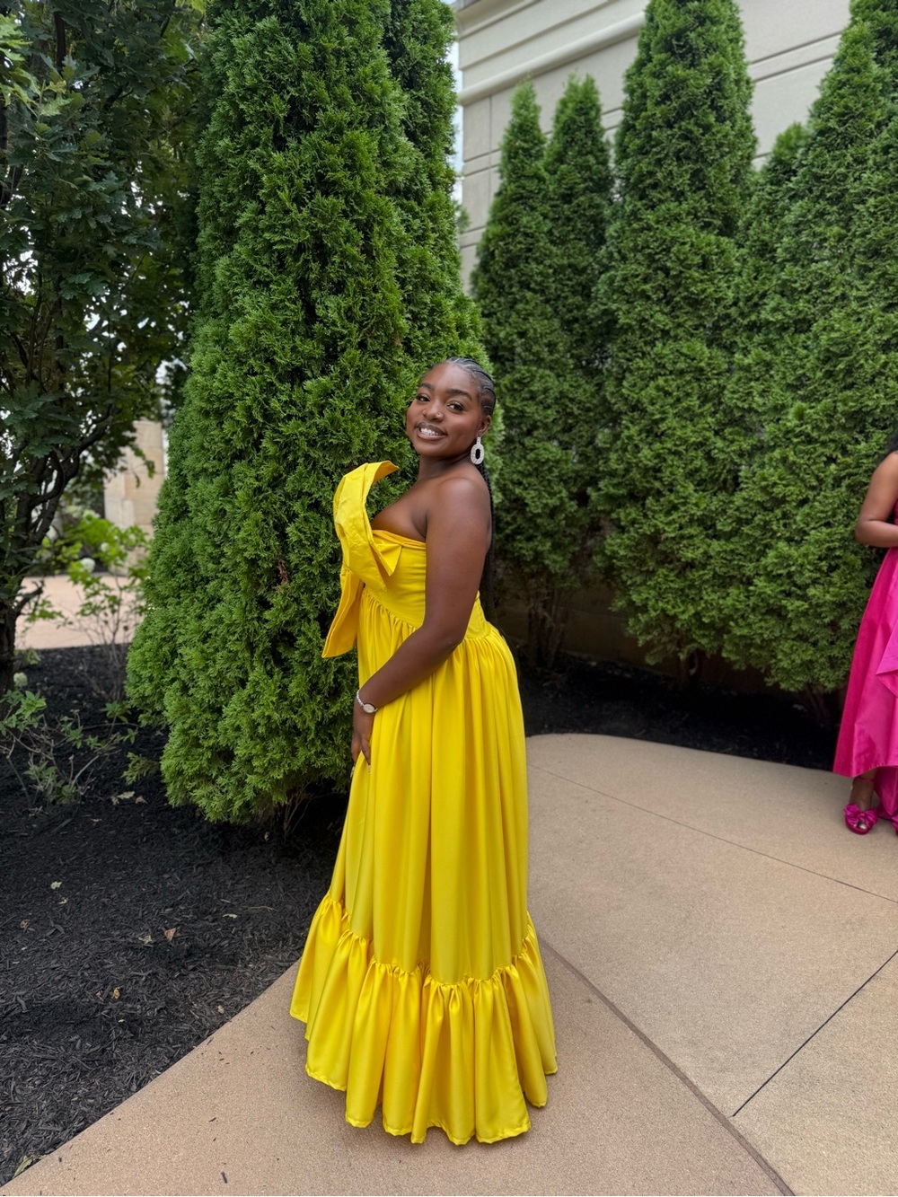 Strapless Yellow Ruffle-Hem Maxi Dress with Statement Bow - Picture 2 of 3